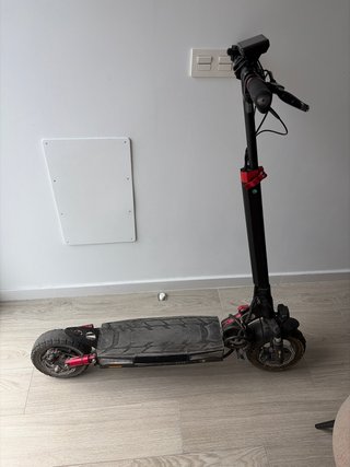 Patinete Eléctrico Negro