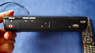 TDT HD con HDMI y mando, con cables