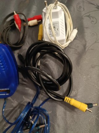 Lote Adaptador AC/DC XINGMA y cables