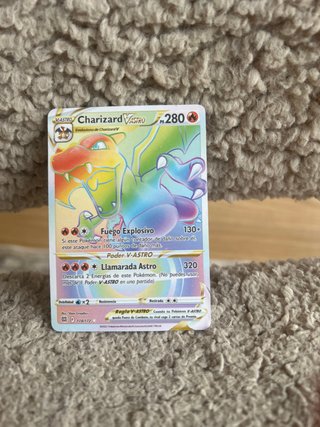 Carta Pokémon Charizard V ASTRO 174/172