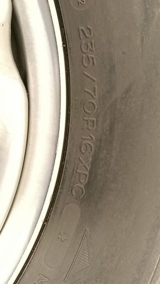 NEUMATICO REPUESTO NISSAN TERRANO II (R20) TD27TI