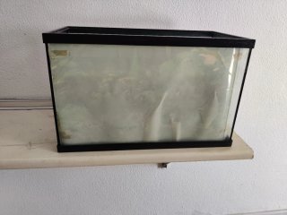 Acuario cristal marco negro