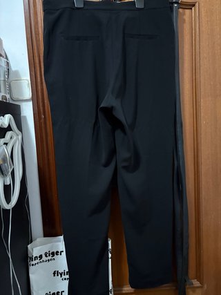 Pantalón negro