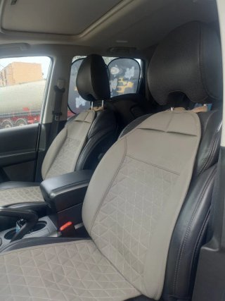 Mahindra XUV 500 W10!! 2019