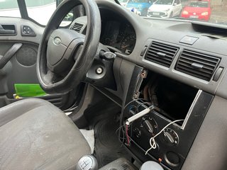 Ford Transit Connect 2005