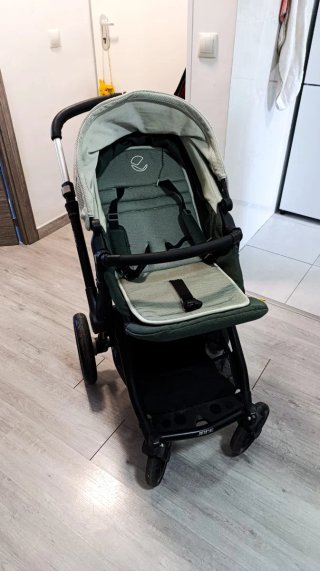 Silla de paseo Jane verde crema
