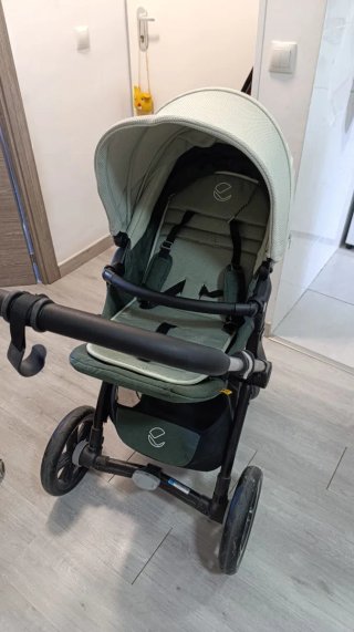 Silla de paseo Jane verde crema