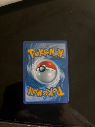 Carta Pokémon Garbodor V 100/203