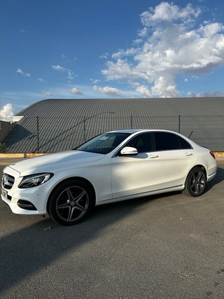 MERCEDES BENZ CLASE C220D 2015