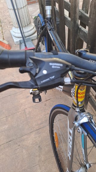 Bicicleta Scott con manillar de paseo