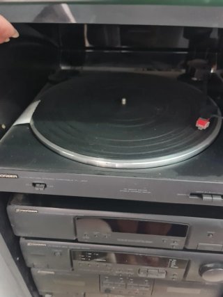 Minicadena Pioneer con tocadiscos