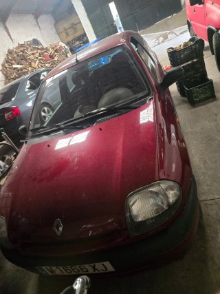 Renault Clio 1999