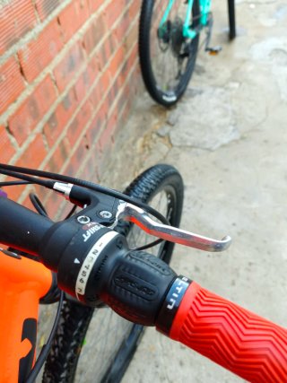 Bicicleta de Montaña Naranja