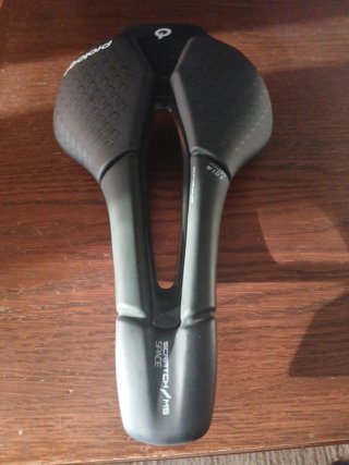 Sillín Prologo Scratch M5 Tirox 147