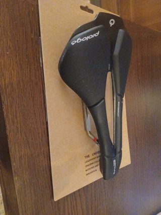 Sillín Prologo Scratch M5 Tirox 147