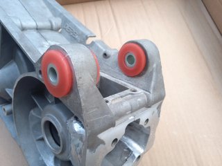 Silentblocks cárter Derbi Variant