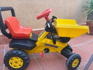 Triciclo Dumper a Pedales para Niños