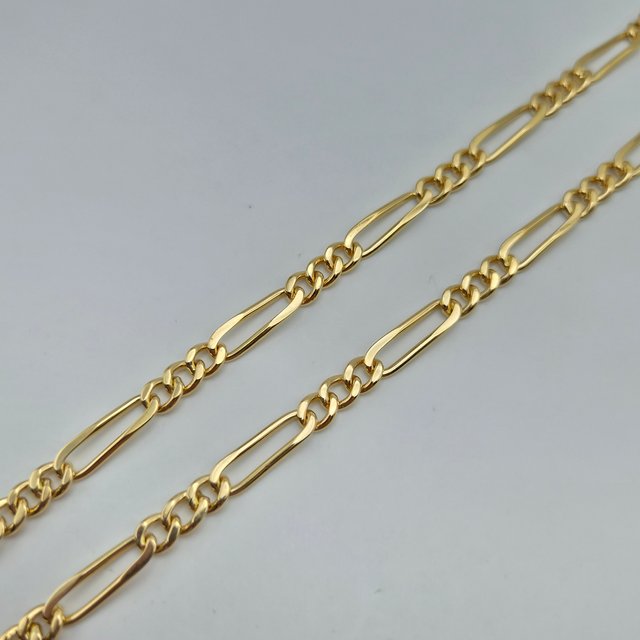 Cadena de oro de 18k. Fígaro. 25.48 g. 51cm