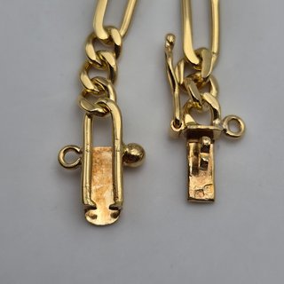 Cadena de oro de 18k. Fígaro. 25.48 g. 51cm