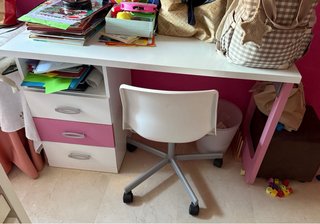 Cama infantil con cajones
