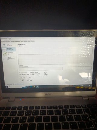Ordenador portátil Acer Plata