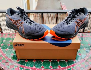 Zapatillas Asics Trail Running Impermeables 13 USA