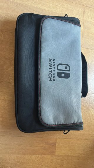 Mochila Nintendo Switch + Funda