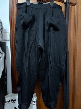 Pantalón negro