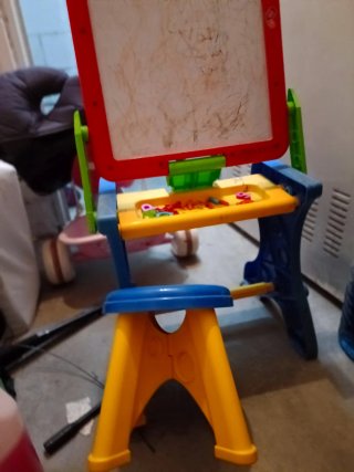 Pupitre magnético 3 en 1 para niños