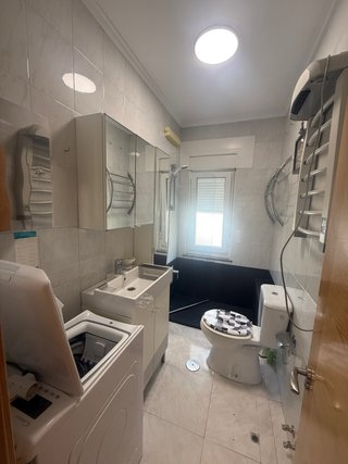 Piso de 64 m2 + 14m2 trastero en La Tejerona Gijon