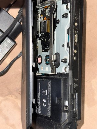 PSP 1004 Negra con Cargador y Tarjeta