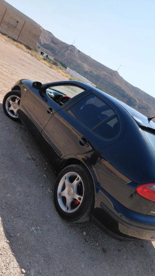 SEAT Leon 2004