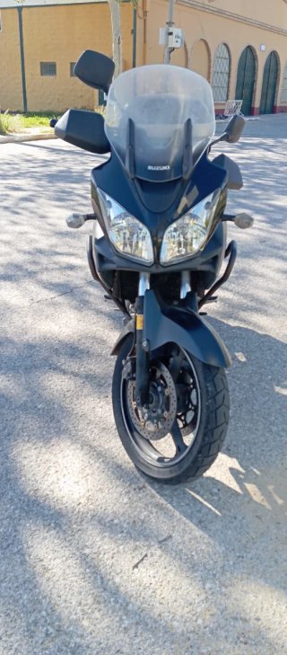 Suzuki V-Strom 650 2008 Negra