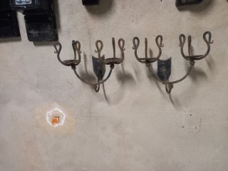 Candelabros dobles de hierro forjado