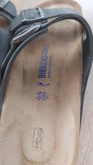 Birkenstock Arizona cuero negro talla 44