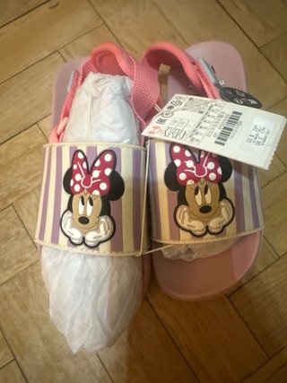 Sandalias Disney Minnie Mouse Niña