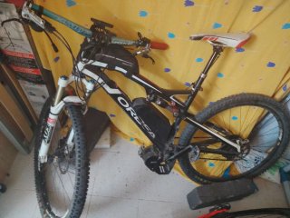 Bicicleta MTB Eléctrica Bafang