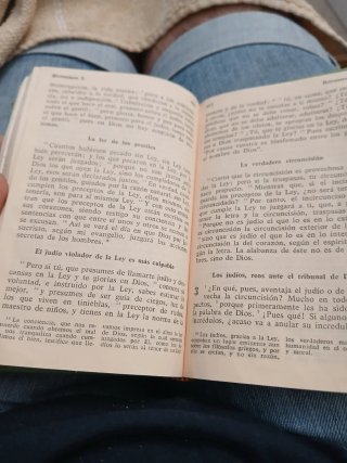 Antigua biblia