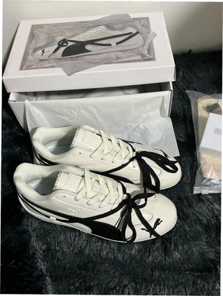 PUMA x ROSÉ Speedcat LEA Blanco EU42