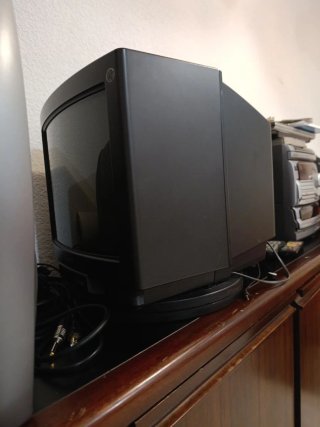 Televisión Sony Trinitron KV-M1420E Retro Gaming