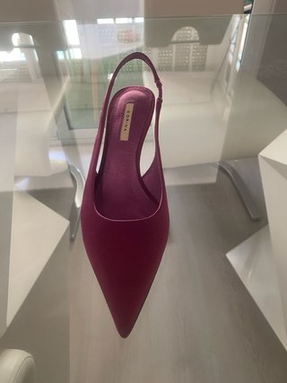 Elegante zapato destalonado buganvilla talla 36