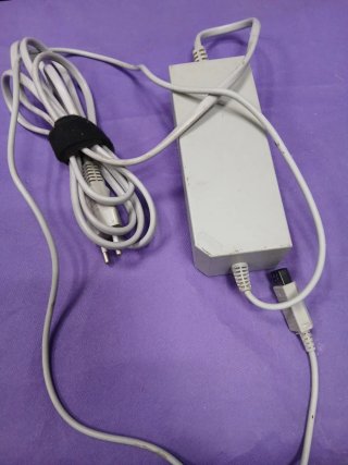 Cargador Nintendo Wii RVL-002(EUR) 12V 3.7A
