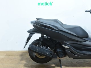 HONDA FORZA 125