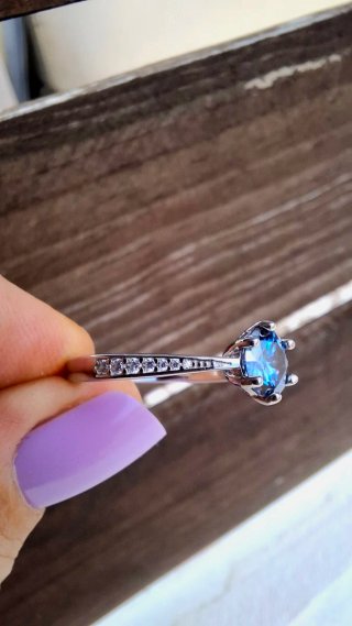 Anillo Moissanita Azul Profundo Plata