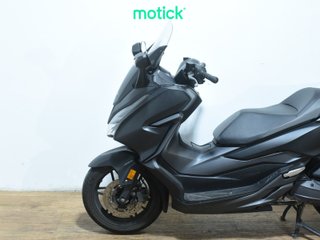 HONDA FORZA 125