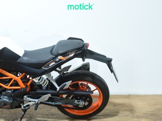 KTM DUKE 390 (AKRAPOVIC HOMOLOGADO)