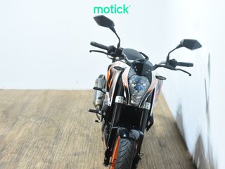 KTM DUKE 390 (AKRAPOVIC HOMOLOGADO)