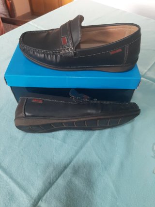 Zapatos de piel para hombre