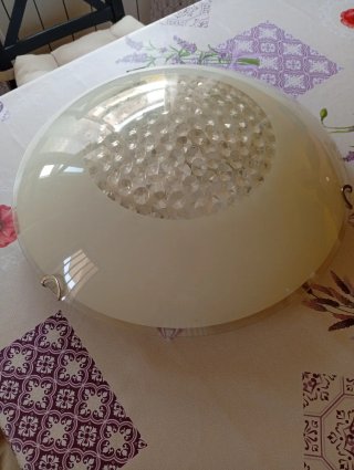 Lámpara de techo cristal y plástico
