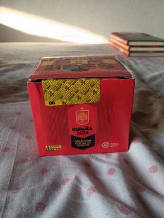 Caja 120 Sobres Panini España 2026